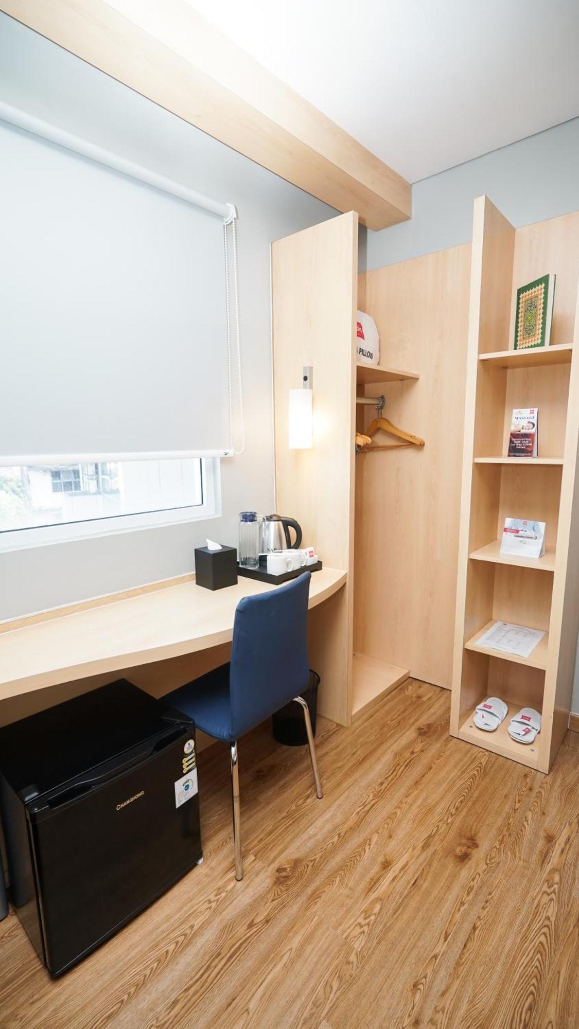 Ibis Jakarta Senen Zewnętrze zdjęcie
