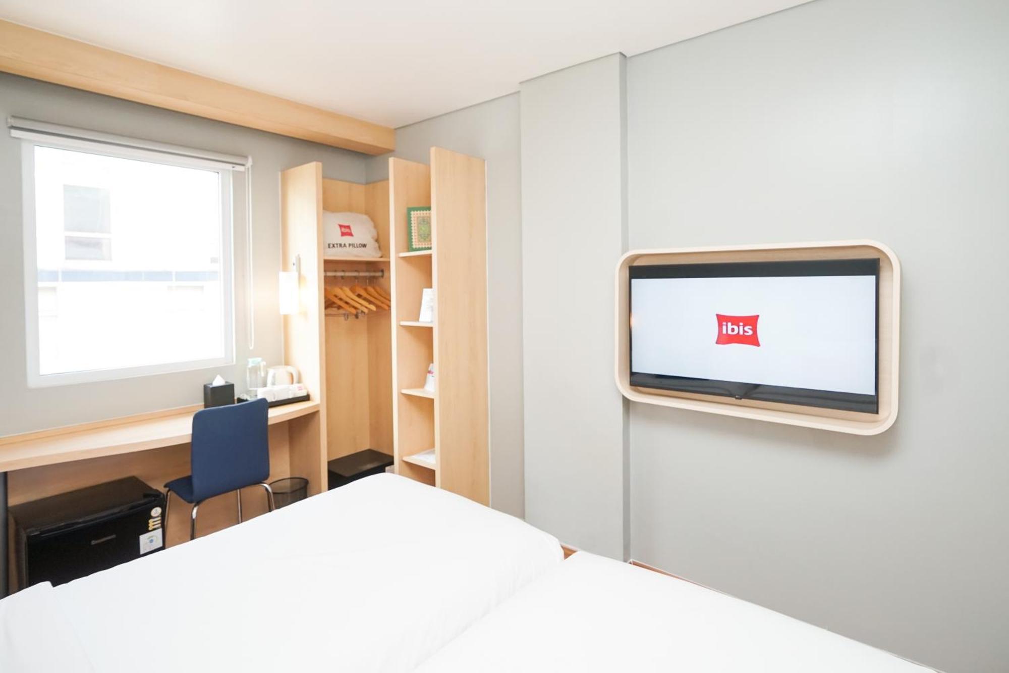 Ibis Jakarta Senen Zewnętrze zdjęcie